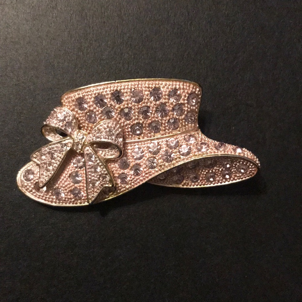 Vintage Gold Tone Pink Rhinestone Hat Brooch Pin Pendant